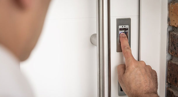 Comment choisir une serrure de porte d'entrée : serrure digitale