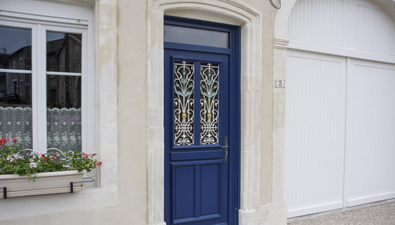 Porte d'entrée bois UNIK